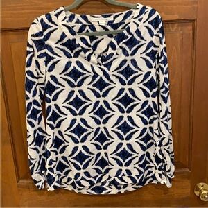 Diane Von Furstenberg blue black white long sleeve top shirt 10